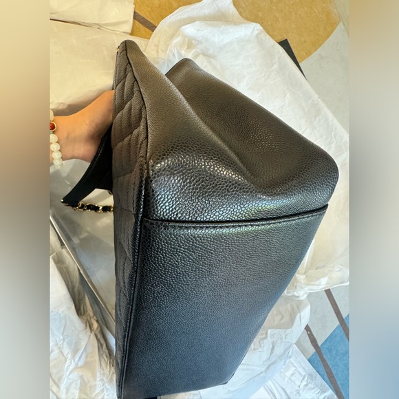 Brand new Chanel Grant Shopping Tote. Never wore with Stickers on - Picture 6 of 10